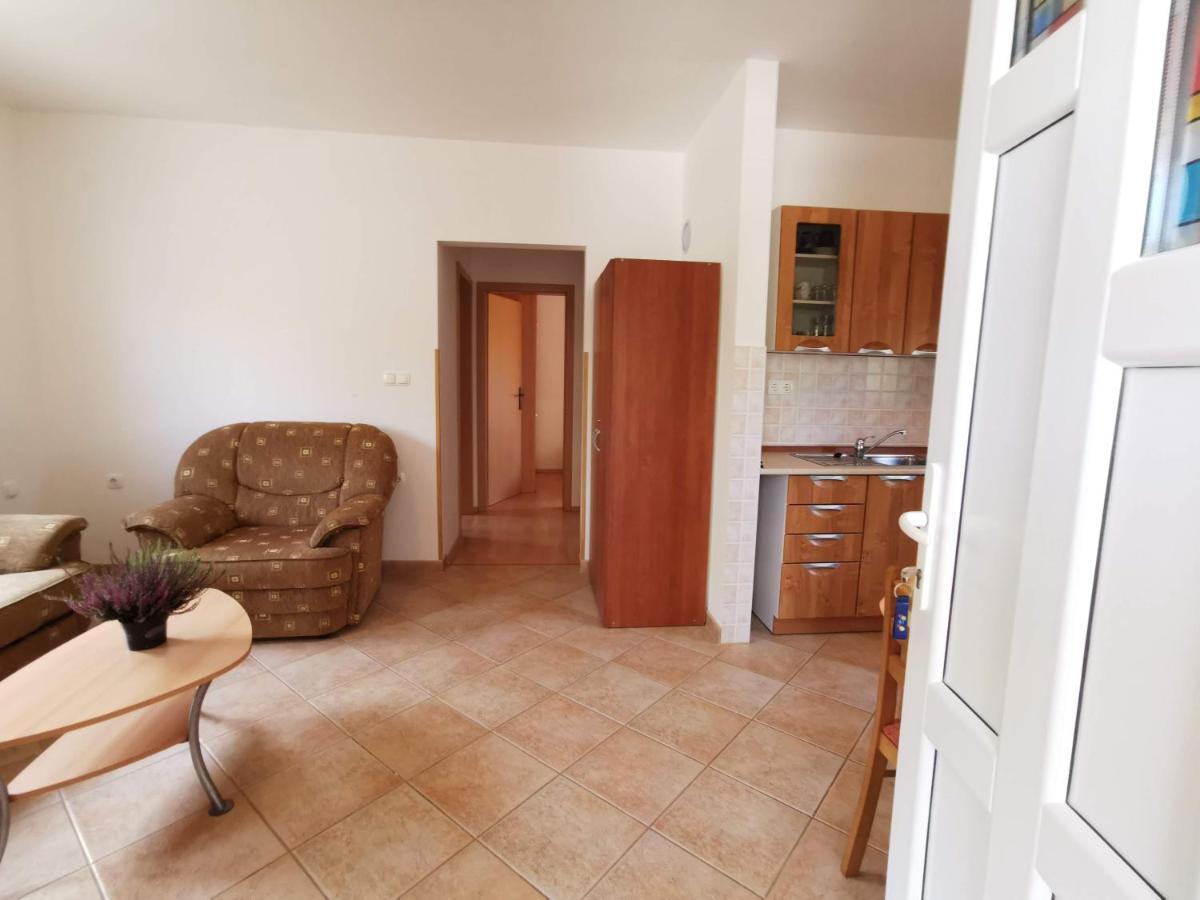 Apartment Dundo In Quiet Green Area Medolino Esterno foto