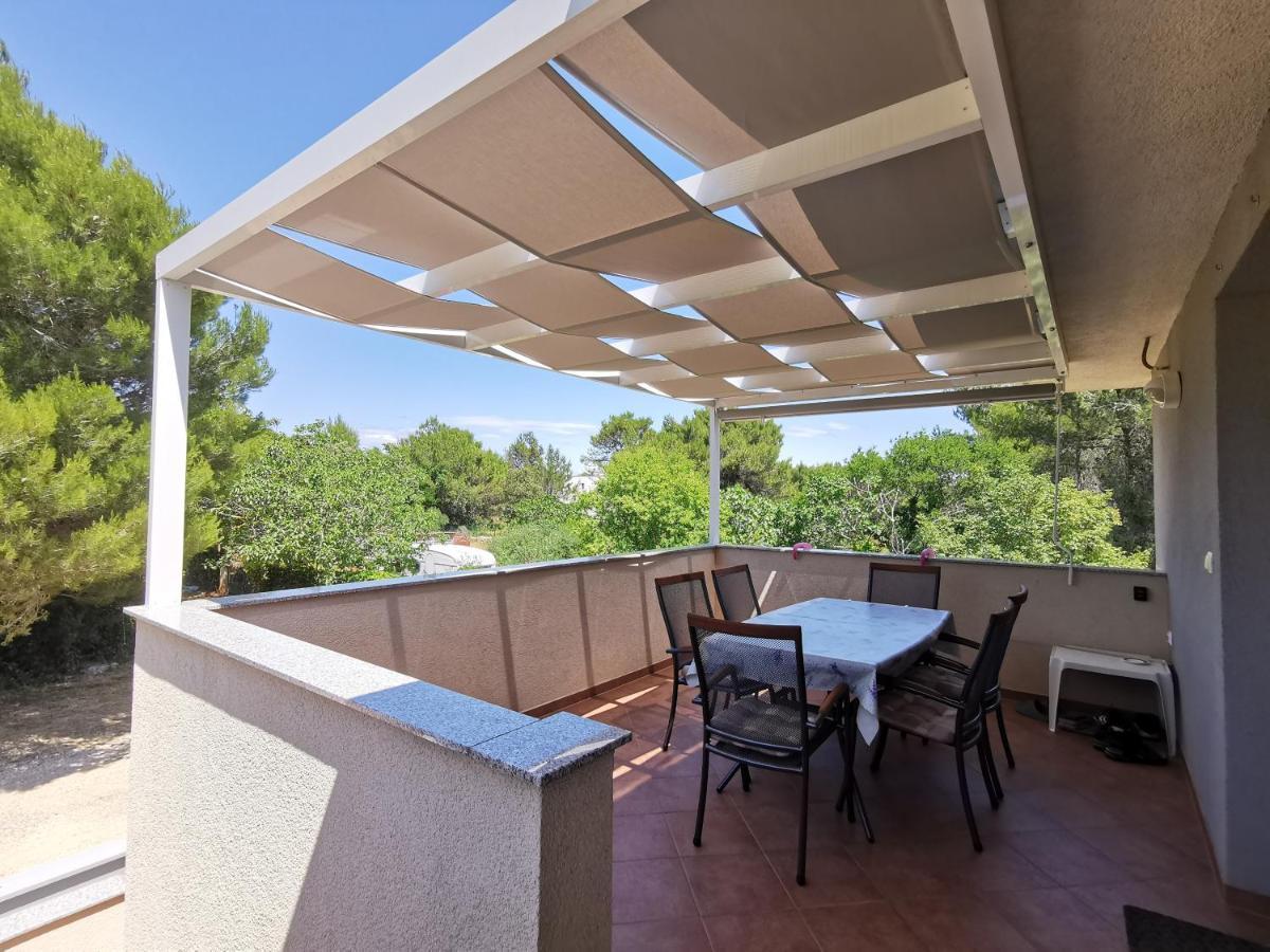 Apartment Dundo In Quiet Green Area Medolino Esterno foto
